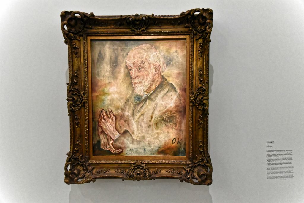 En 1910, Kokoschka réalise le portrait du célèbre psychiatre et scientifique suisse Auguste Forel. Ce dernier refusera son tableau le trouvant plus proche de la psychiatrie que de l'art !