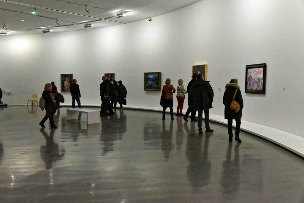 Artiste sulfureux à ses débuts, Kokoschka sera chassé par les nazis qui le considèrent comme un des symboles de l'art dégénéré.