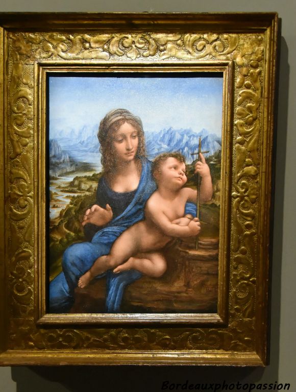 Léonard de Vinci et atelier La Vierge à l'Enfant dite Vierge au dévidoir ou Madone Lansdowne Léonard perfectionna la composition de ce tableau pendant plusieurs années.